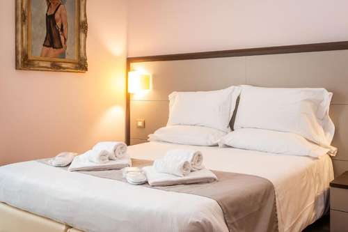 www.hotelrosabaveno.it