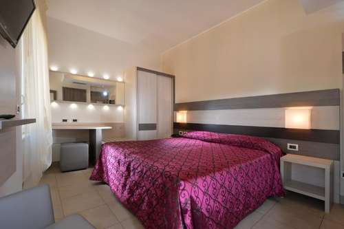 www.hotelsiena-verona.it