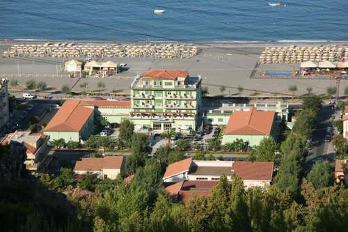 www.hotelgermaniapraia.it
