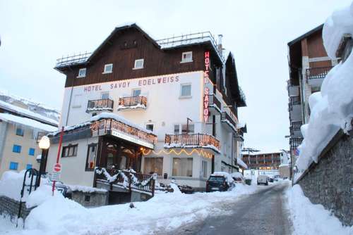 www.hotelsavoysestriere.com