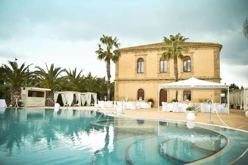 www.casaledeiconsoli.it