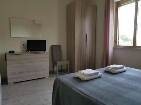 www.hotelristorantelapineta.com