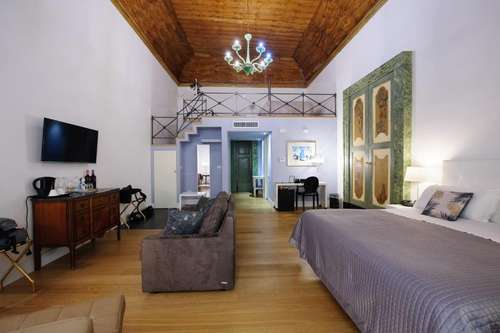 www.santachiarahotel.com