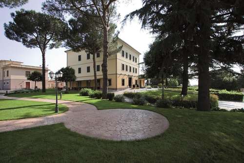 www.domusparkhotel.it