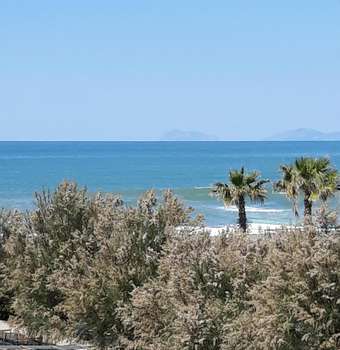 www.hotelrosysalerno.it