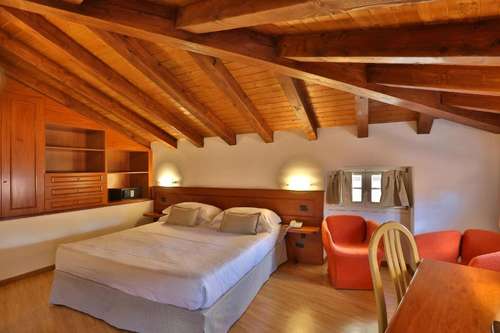 www.hoteljamesjoyce.com