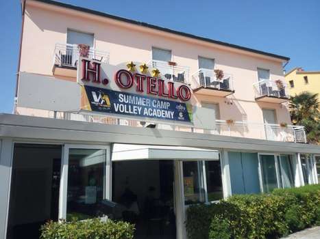 www.hotelotello.it