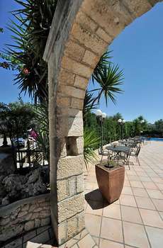 www.hotelapeneste.it