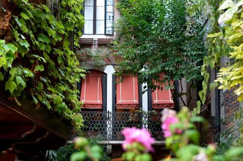 www.hotelflora.it