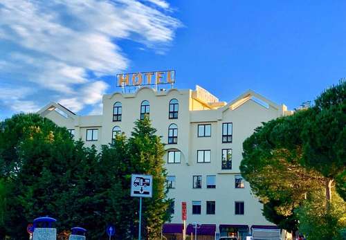 www.hotelgrifo.it