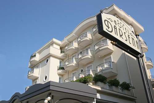 www.darsenahotel.it