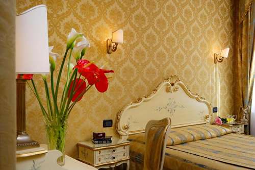 www.hotelgoriziavenezia.it
