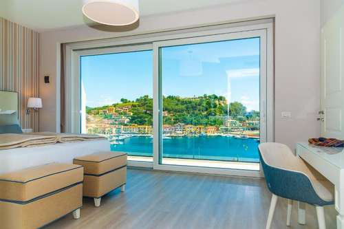 www.hotelplazaelba.com