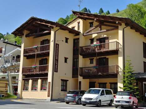 www.chaletseggiovia.com
