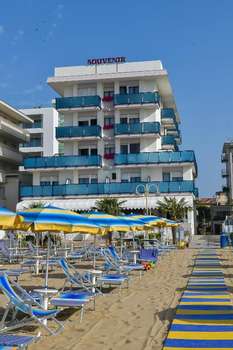www.hotel-souvenir.it