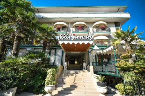 www.hoteljaneiro.it