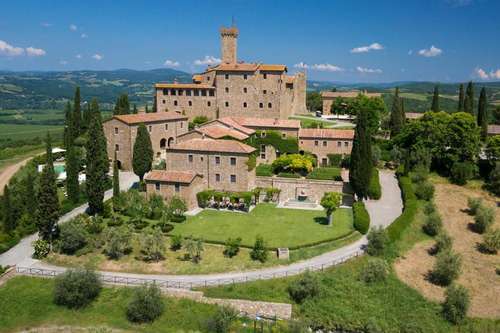 www.castellobanfiwineresort.it