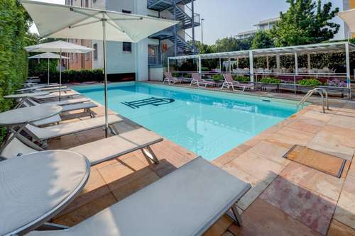www.jethotel.com