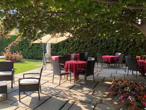 www.lazuppierahotel.com