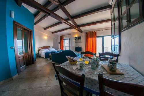 www.hotelcapomulini.com
