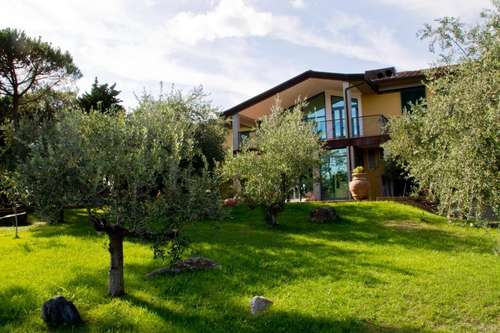 www.hotelvillacesi.it