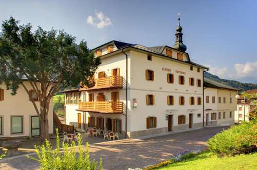 www.albergocristofoli.it
