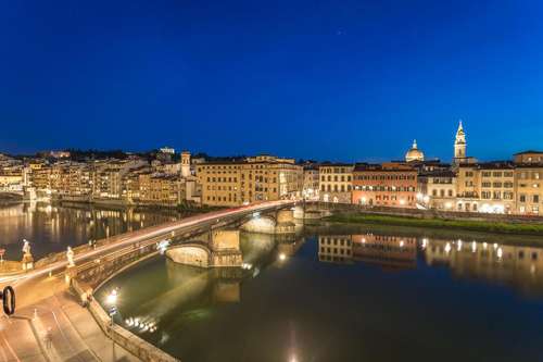 www.palazzoalfieri.it