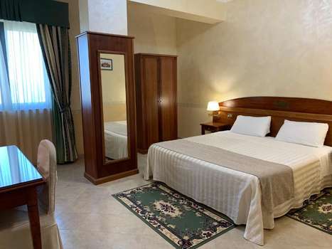 www.hotelristorantealboschetto.it