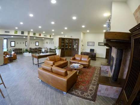 www.hotelilcasaleverde.it
