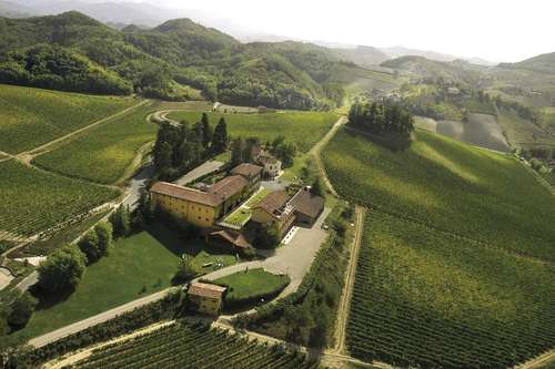 www.villasparinaresort.it