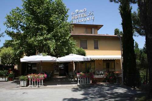 www.hotelristoranteilpino.it