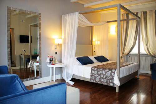 www.hotelcharleston.it
