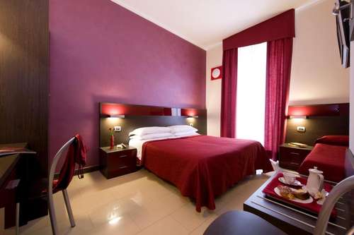 www.hotelidealemilano.it
