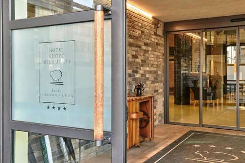 www.hotelmiramonti.com