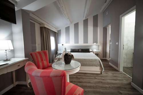 www.hotelbelvederebassano.com