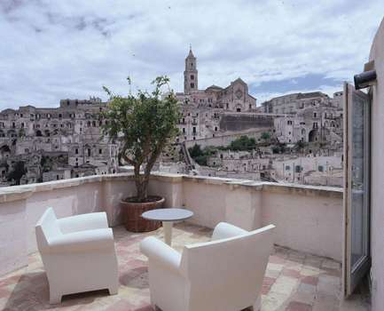 www.hotelsassi.it