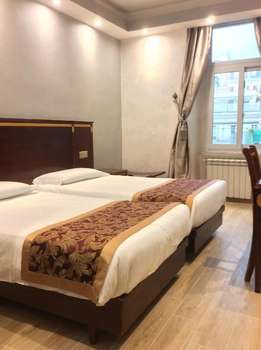 www.hotelromelove.com