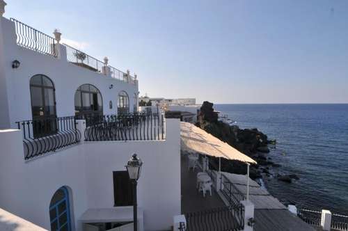 www.villaggiostromboli.it