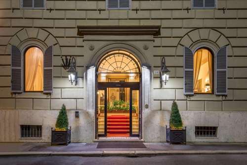 www.hotelcanadaroma.com