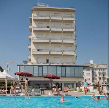 www.hotelclassic.it