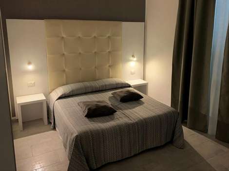 www.hotelassarotti.it