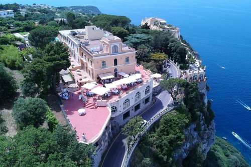 www.sanmichele-capri.com