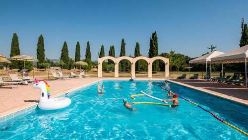 www.hotelvegaperugia.com