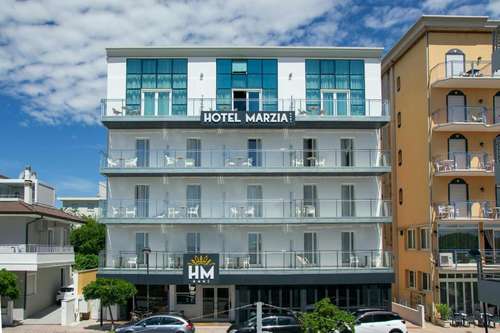 www.hotelmarzia.it