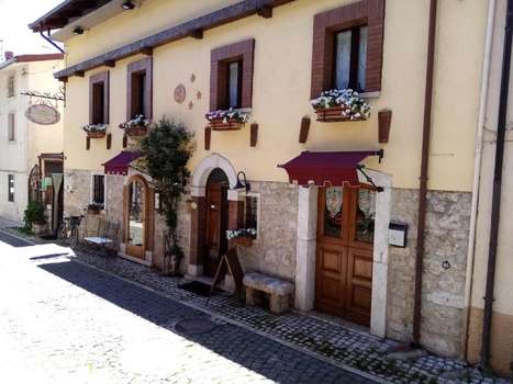 www.albergoandromeda.it