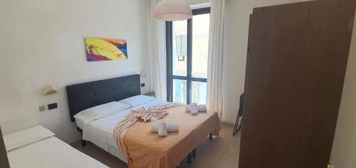www.hotelvelaazzurra.it