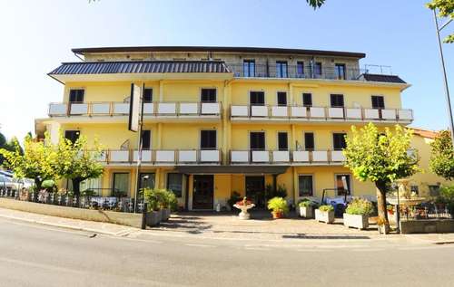 www.ilcorallohotel.it