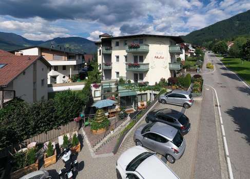 www.hotel-akelei.com