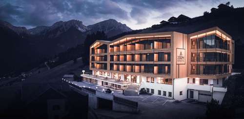 www.berghotel-zirm.com