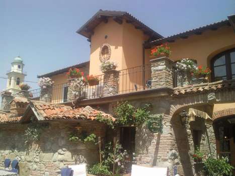 www.ilporticohotel.it